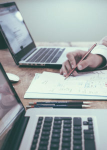 Colsultora integral de hostelería manos